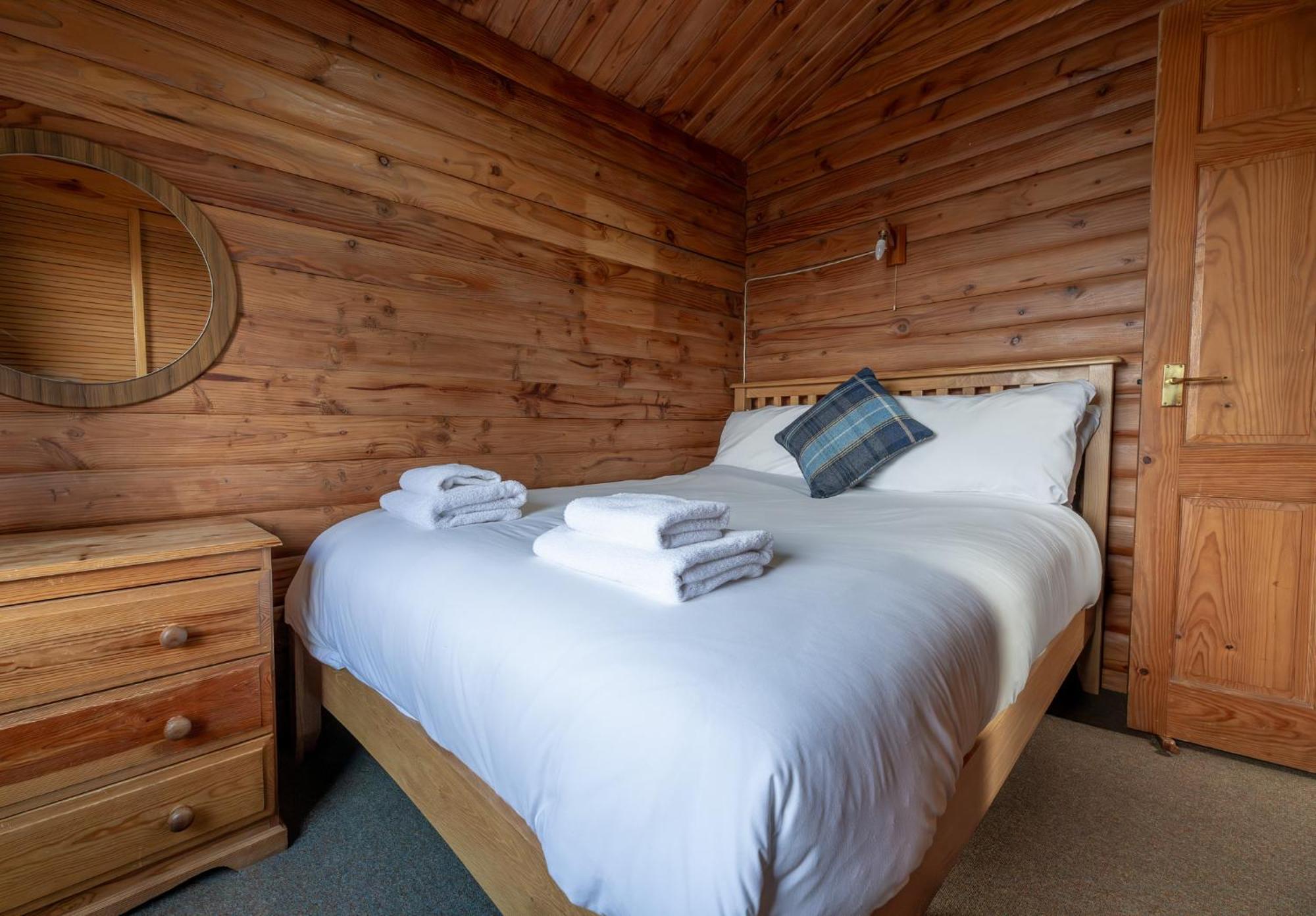 Loch Insh Chalets Ltd Kincraig Zimmer foto